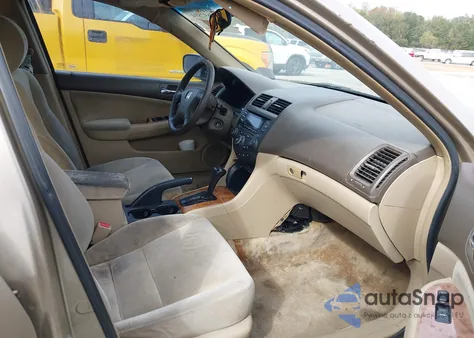 2005 Honda Accord 2.4 Ex z USA, uszkodzony, nr VIN 1HGCM567X5A178228